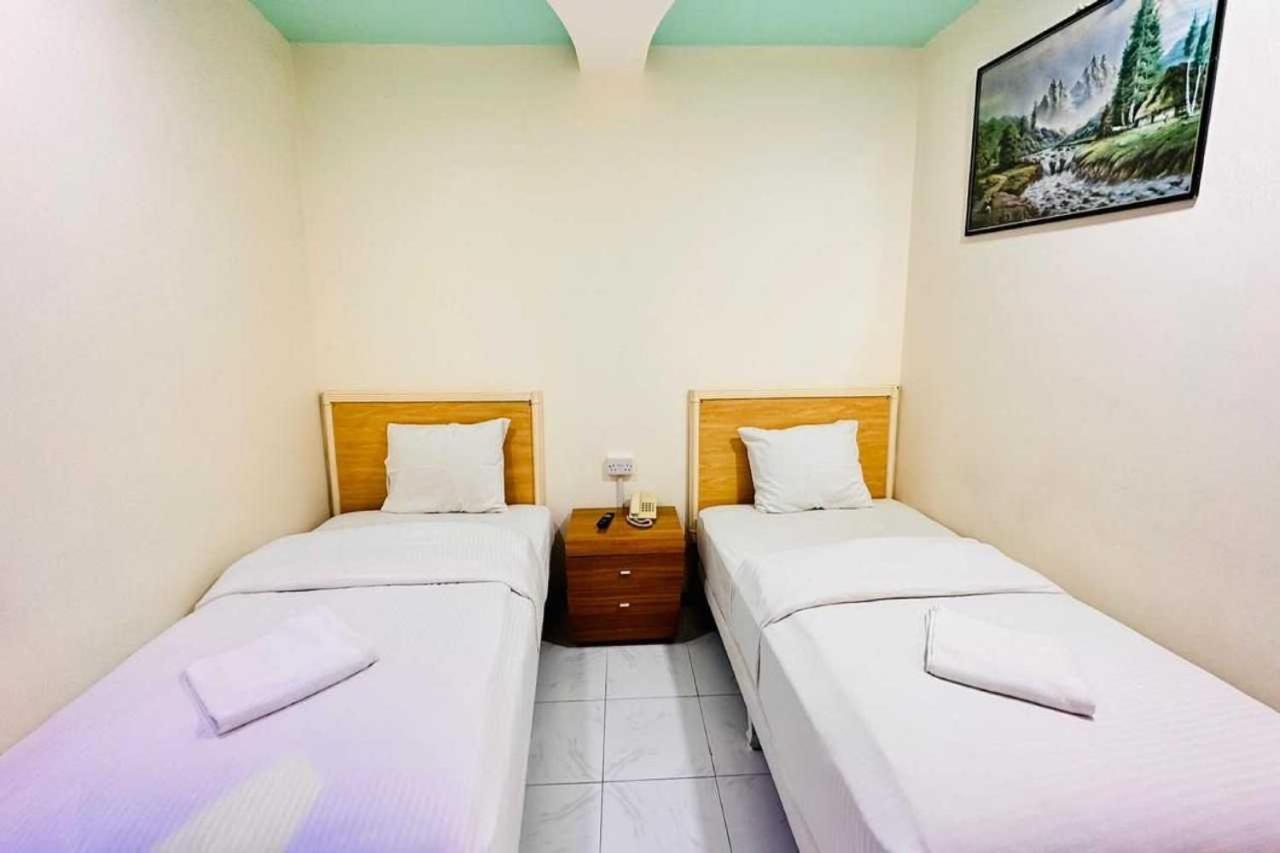 Sharjah Plaza Hotel Ngoại thất bức ảnh